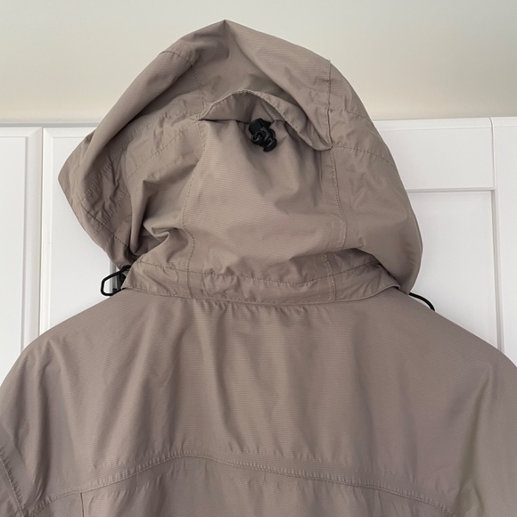 Wetskins Rain Jacket with Hood, Black/Tan, Size Medium - Picture 12 of 16
